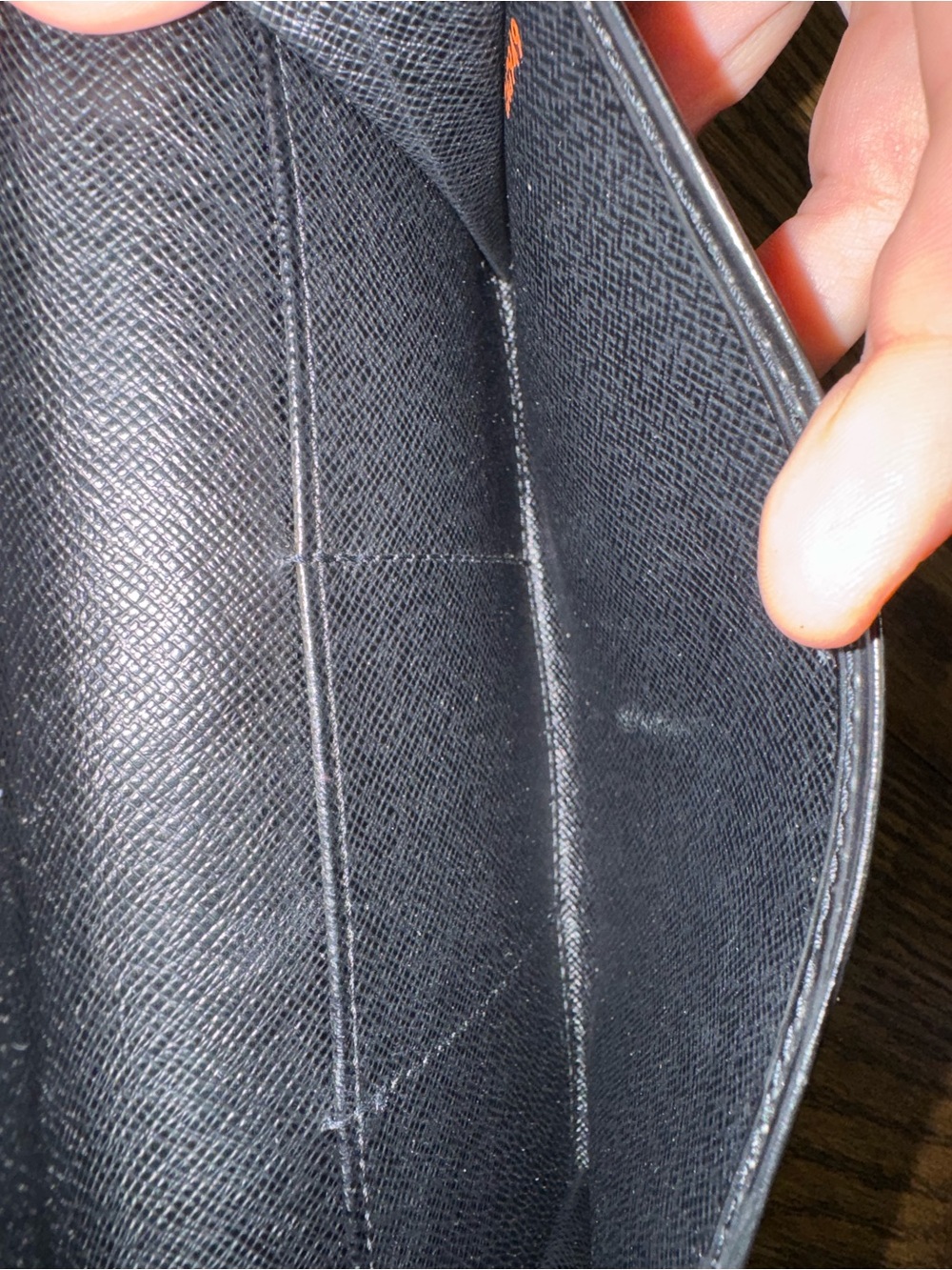 Louis Vuitton Black Epi Leather Card & Key Holder - Picture 7 of 8